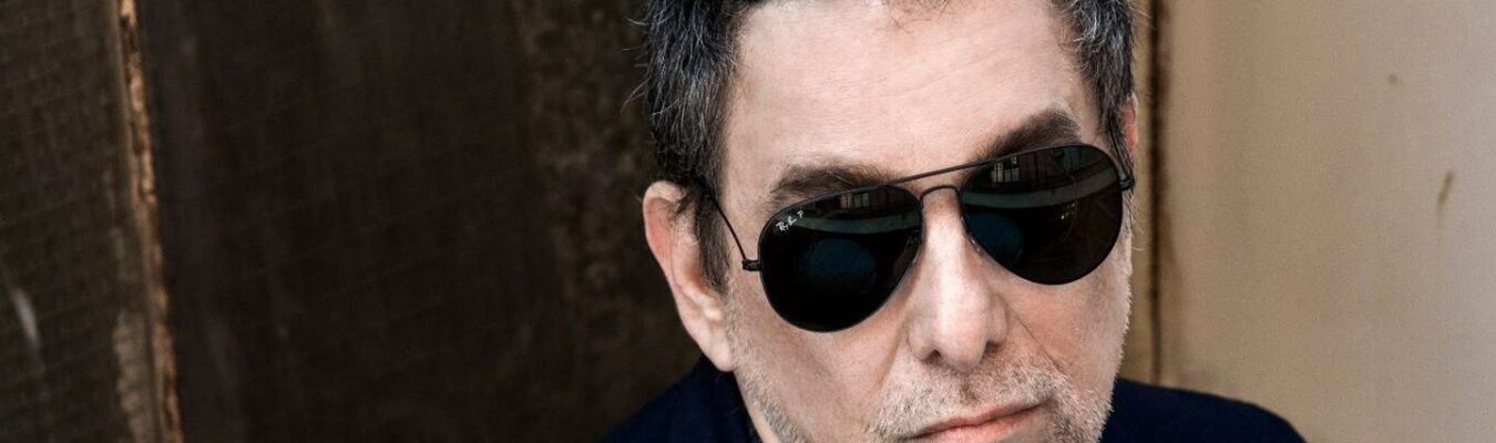 Andrés Calamaro le da nueva vida a su hit “Para no olvidar”